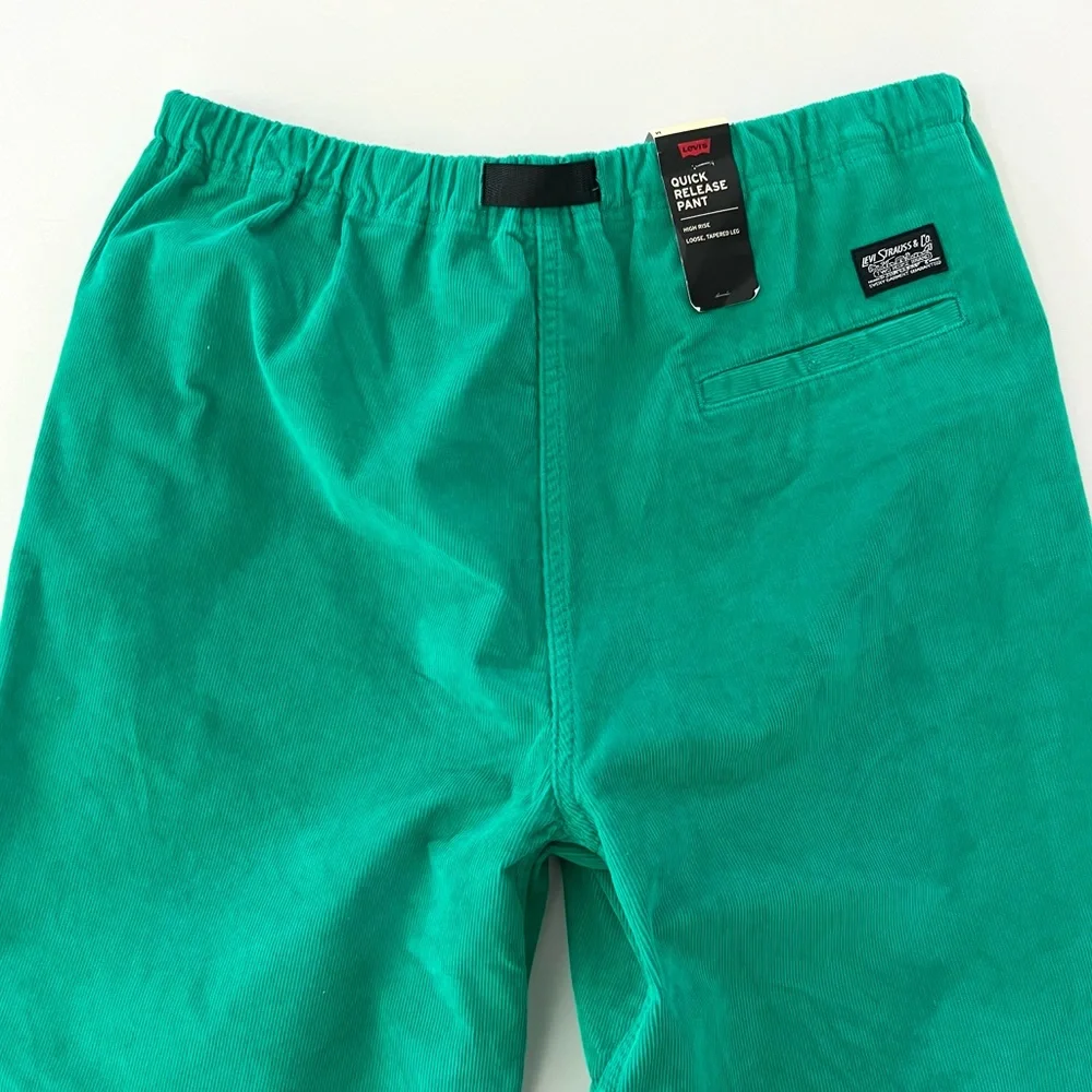 Levis size med